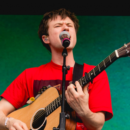 Alec Benjamin
